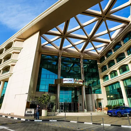 Moevenpick Grand Al Bustan-3